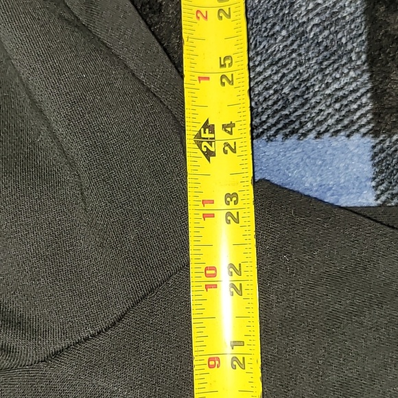 Nike Air. Full-zip w/hood, Baggy and short fit. Streetwear.Women's size Medium. - Picture 8 of 13